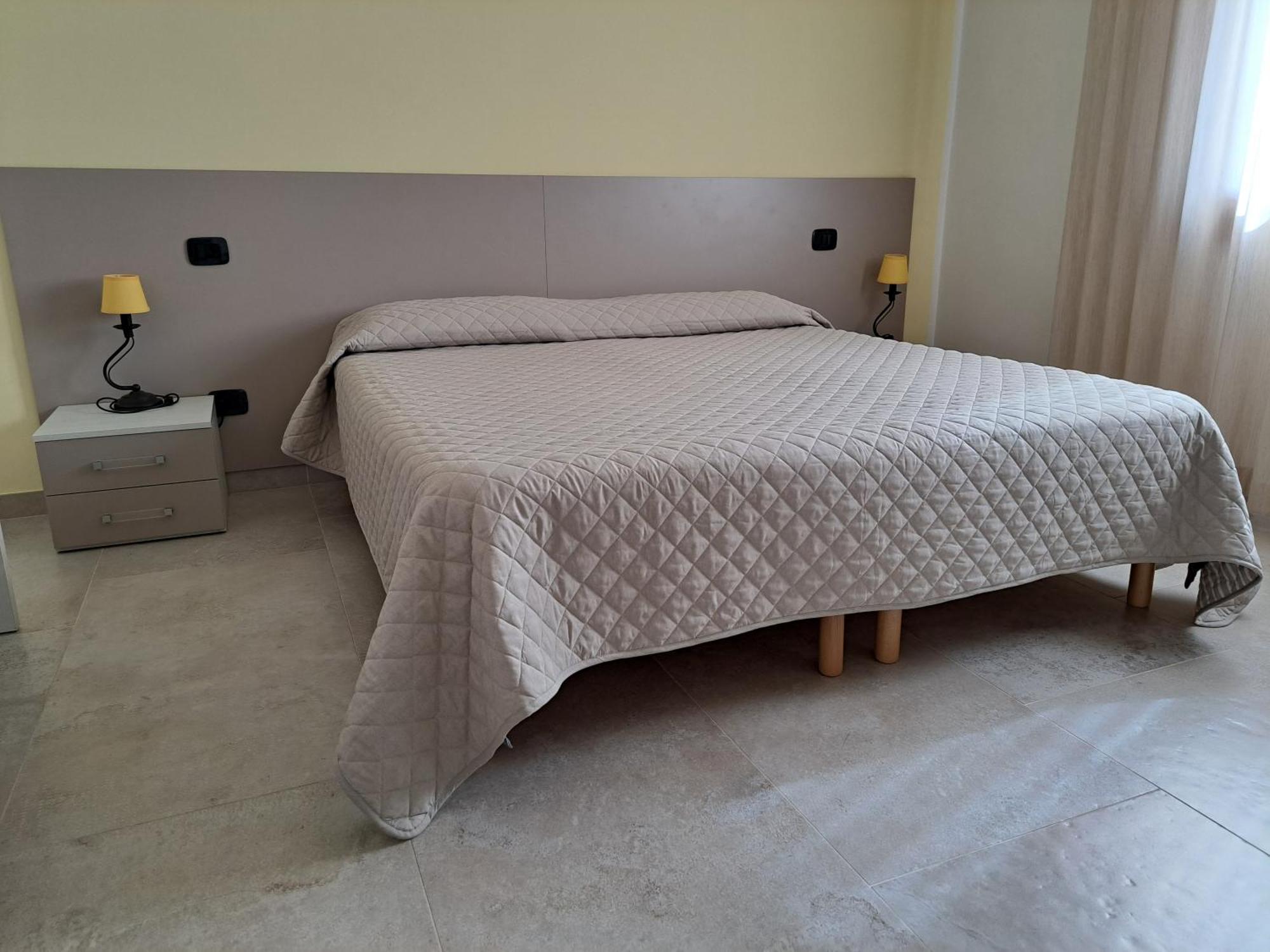Borgo Barucchella Hotel Sant'Andra Екстериор снимка