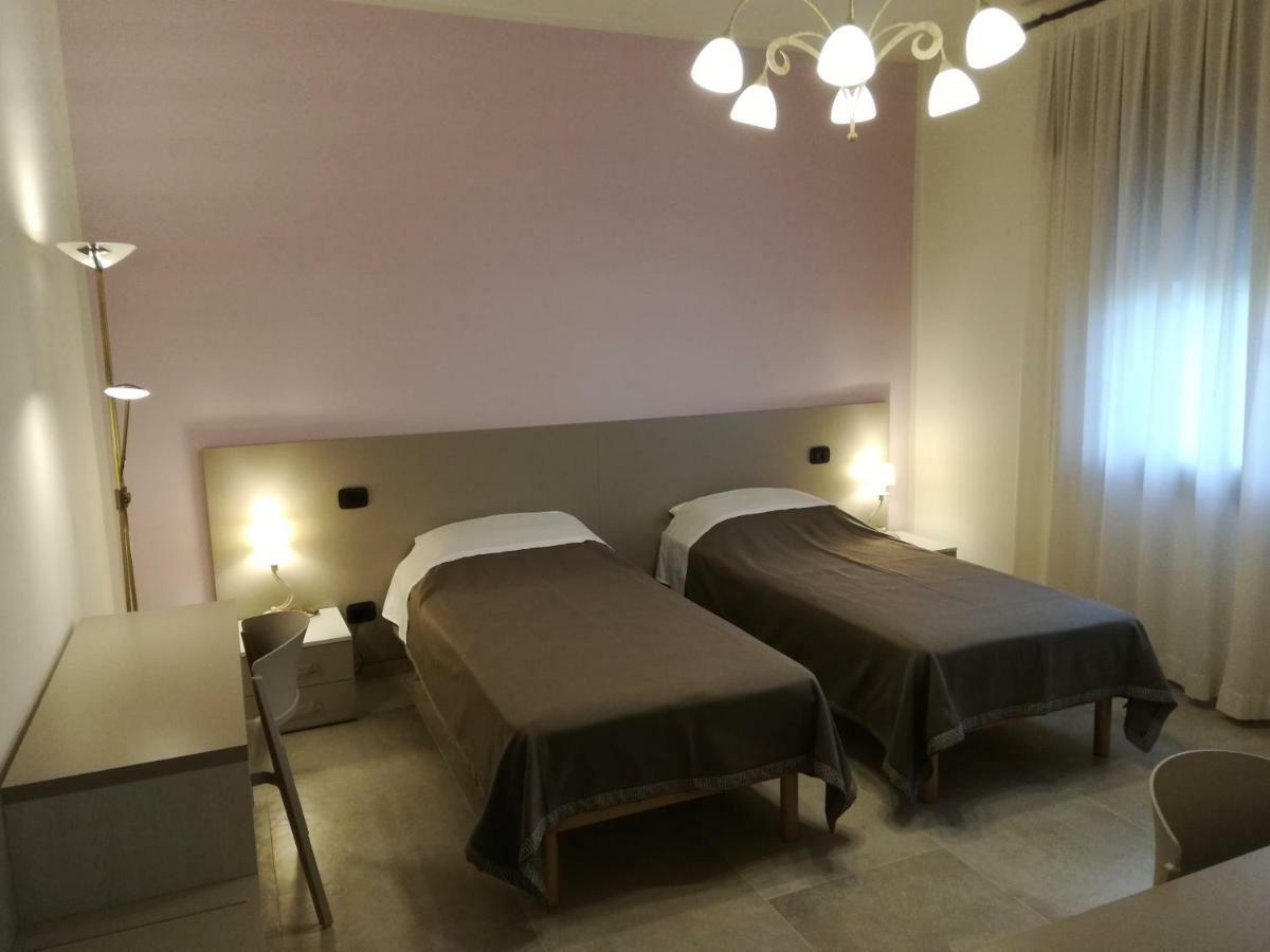 Borgo Barucchella Hotel Sant'Andra Екстериор снимка